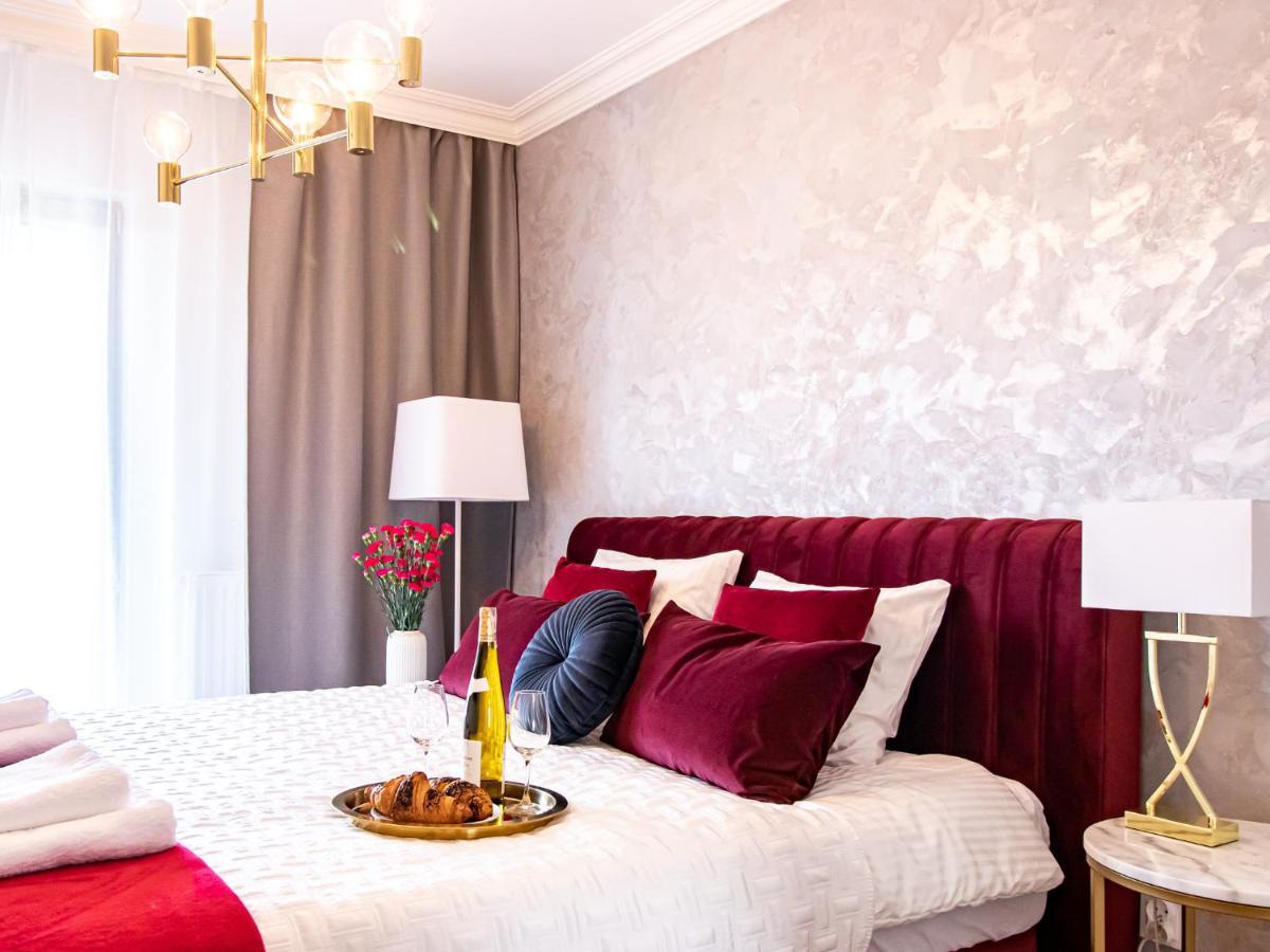 קרקוב Golden Star Apartment מראה חיצוני תמונה